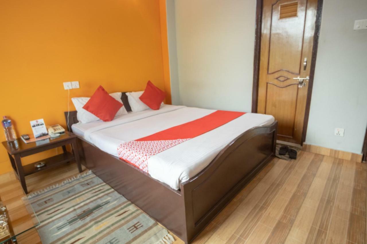 Hotel Dream Inn Pokhara Exterior photo